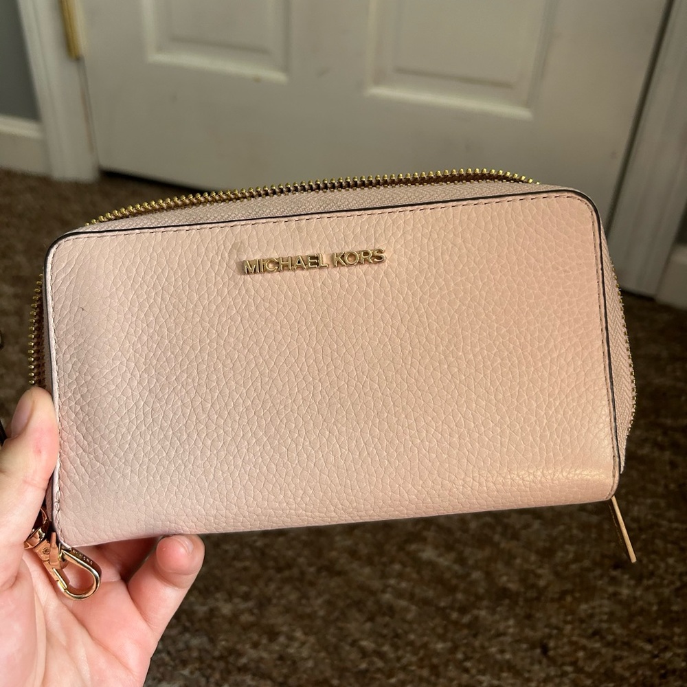 Pink Michael Kors Wallet